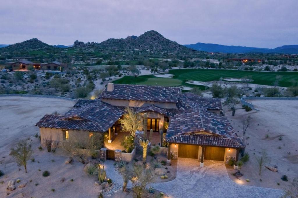 Whisper Rock Homes and Real Estate