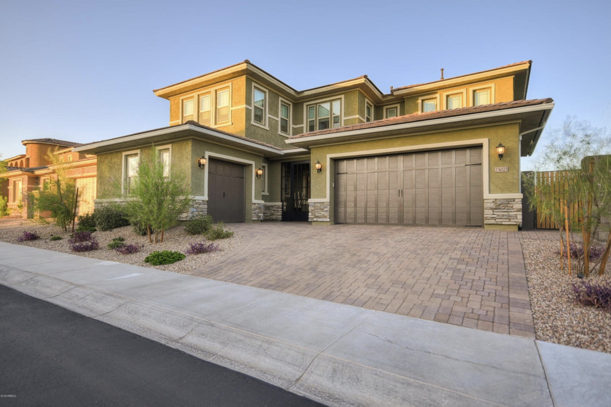 Desert Ridge Homes and Real Estate The MoJo Team